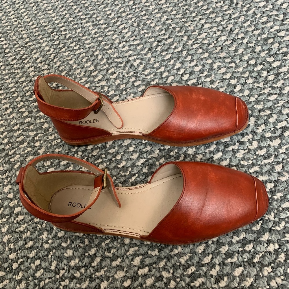 Roolee rust women’s flats